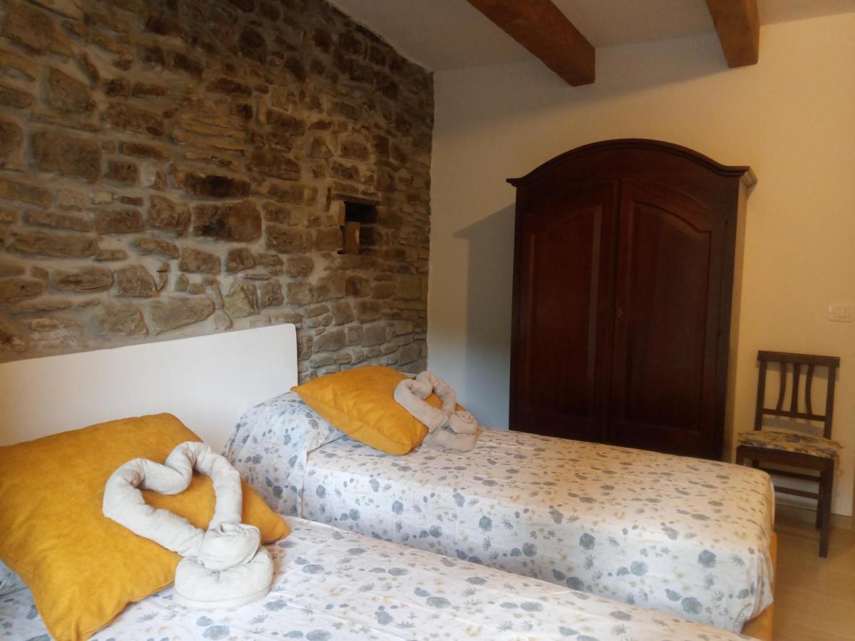Agriturismo Il Regno Del Marrone Castel del Rio Екстер'єр фото